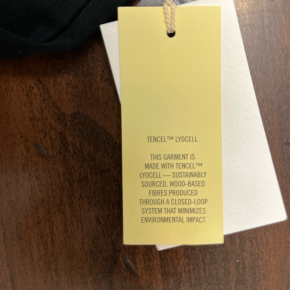 Wilfred Lydia Dress Black Size Medium Aritizia Ruched Bodycon Stretch Party NWT - Picture 12 of 16